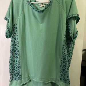 Umgee Mint Green Short Sleeve Top with Leopard Print Panels
